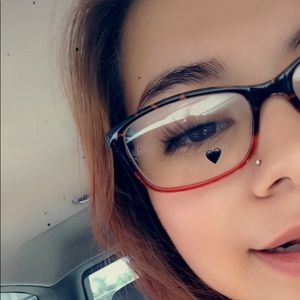 Meet your Posher, Isabella